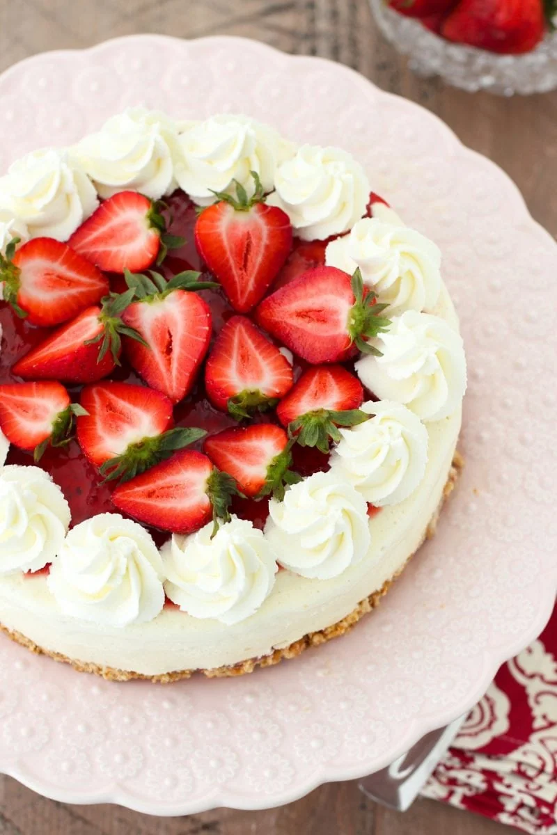 How to make an ice cream cake with strawberries. 
This ice cream cake has a pretzel crust. 